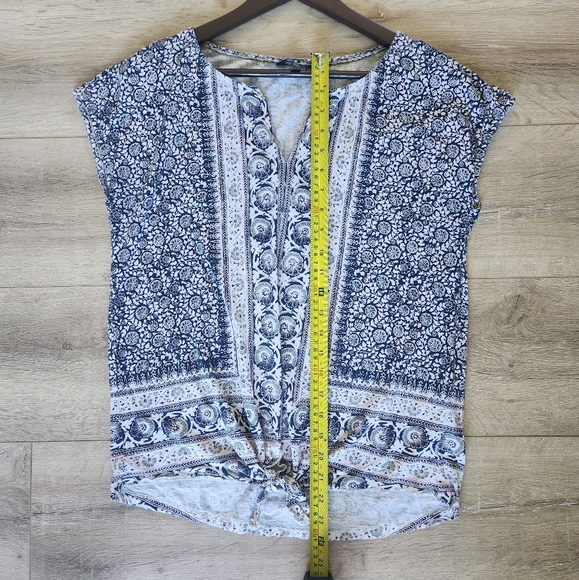 Lucky brand top, women's medium - Picture 5 of 6